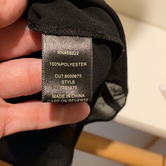 Very Fun sheer Black dropped shoulder tank blouse - Picture 5 of 5